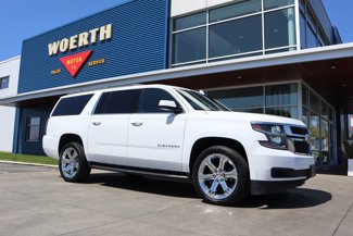 Used 2019 Chevrolet Suburban LT image 1