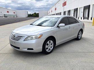 Used 2009 Toyota Camry LE image 1