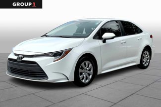 Certified 2024 Toyota Corolla LE image 1