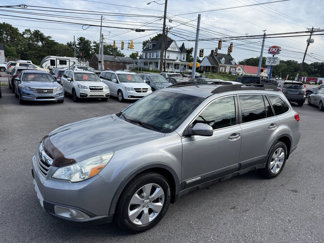 Used 2010 Subaru Outback 2.5i Limited image 1