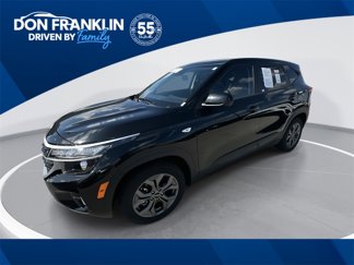 Used 2024 Kia Seltos LX image 1