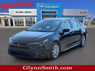 Used 2023 Toyota Corolla LE video 1