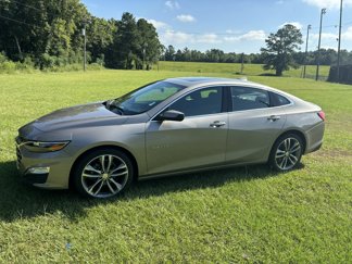Used 2023 Chevrolet Malibu LT image 1