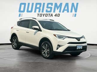 Used 2018 Toyota RAV4 XLE image 1