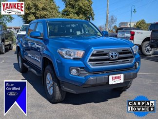 Used 2017 Toyota Tacoma SR5 image 1