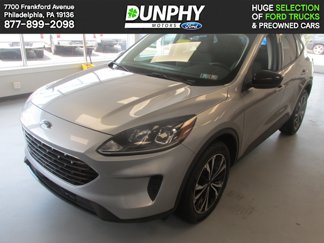 Used 2021 Ford Escape SE w/ SE Sport Appearance Package image 1