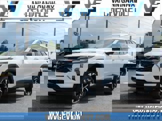 New 2025 Chevrolet Trax RS image 1