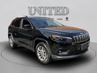 Used 2019 Jeep Cherokee Latitude Plus image 1