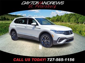 Used 2023 Volkswagen Tiguan SE image 1