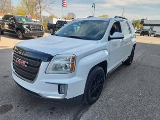 Used 2017 GMC Terrain SLE w/ Convenience Package image 1