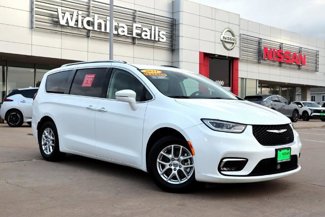 Used 2021 Chrysler Pacifica Touring-L image 1