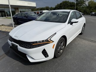 Used 2023 Kia K5 LXS image 1