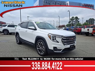 Used 2022 GMC Terrain SLT w/ Infotainment Package II image 1