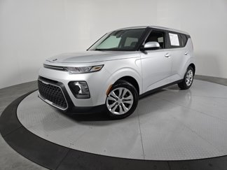 Used 2020 Kia Soul LX image 1