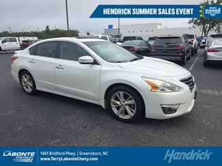 Used 2013 Nissan Altima 2.5 SL w/ Technology Pkg image 1