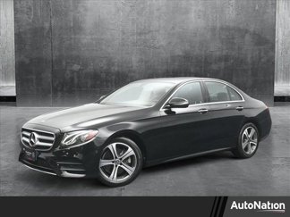 Used 2018 Mercedes-Benz E 300 4MATIC image 1