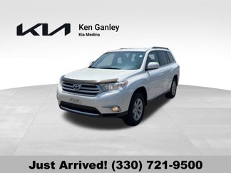 Used 2013 Toyota Highlander Plus image 1