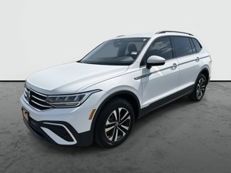 Used 2023 Volkswagen Tiguan S image 1