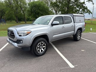 Used 2018 Toyota Tacoma SR5 image 1