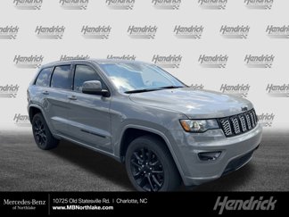 Used 2021 Jeep Grand Cherokee Laredo X image 1