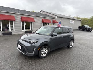 Used 2023 Kia Soul LX w/ LX Technology Package image 1