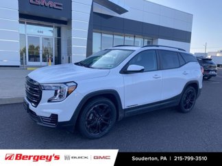 Certified 2022 GMC Terrain SLE w/ Driver Convenience Package image 1