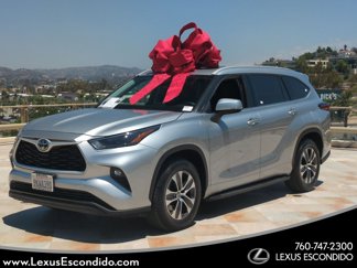 Used 2022 Toyota Highlander XLE image 1