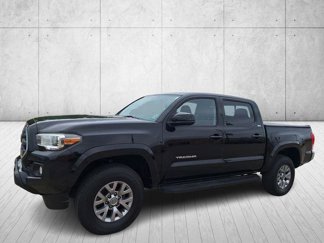 Used 2017 Toyota Tacoma SR5 image 1