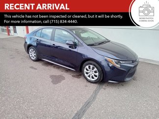 Certified 2022 Toyota Corolla LE image 1