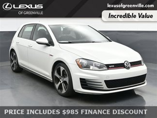 Used 2017 Volkswagen Golf S image 1