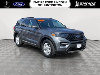 Used 2023 Ford Explorer XLT w/ Equipment Group 202A image 1