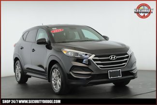 Used 2018 Hyundai Tucson SE image 1