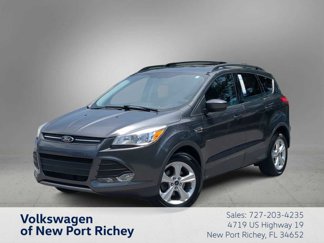 Used 2016 Ford Escape SE w/ Equipment Group 201A image 1