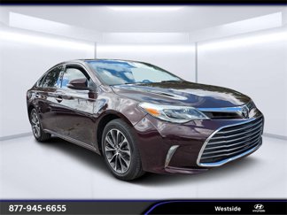 Used 2018 Toyota Avalon XLE Premium image 1