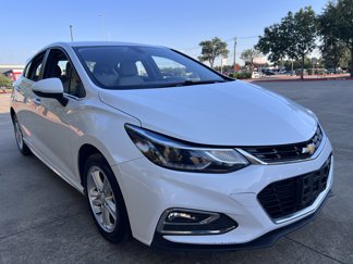 Used 2018 Chevrolet Cruze LT w/ Convenience Package image 1