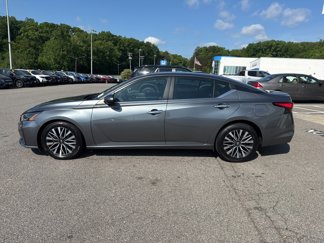 Used 2023 Nissan Altima 2.5 SV image 1