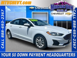 Used 2019 Ford Fusion SE image 1