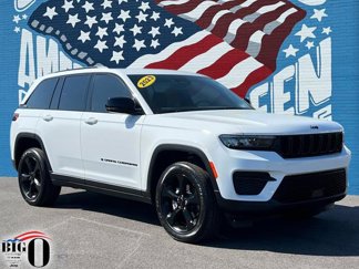 Certified 2023 Jeep Grand Cherokee Altitude image 1