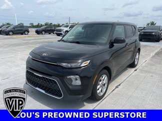 Used 2020 Kia Soul S image 1