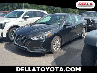 Used 2018 Hyundai Sonata SEL image 1