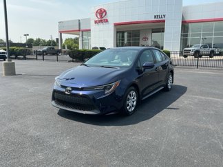 Certified 2022 Toyota Corolla LE image 1