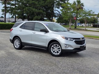 Used 2020 Chevrolet Equinox LS w/ LS Convenience Package image 1