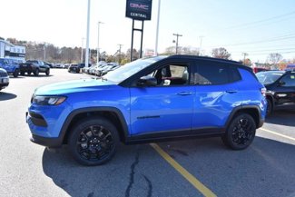 New 2023 Jeep Compass Altitude w/ Sun and Sound Group image 1