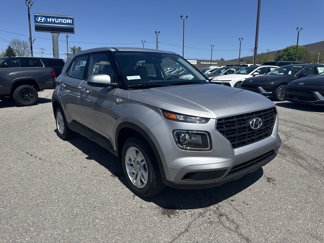 New 2025 Hyundai Venue SE image 1