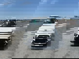Certified 2020 Kia Soul LX image 1