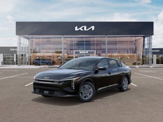 New 2025 Kia K4 LX image 1