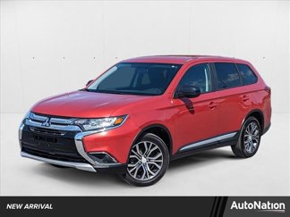Used 2016 Mitsubishi Outlander SE image 1