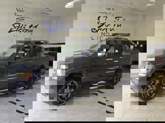 Used 2011 Chevrolet Avalanche LTZ image 1