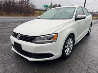 Used 2012 Volkswagen Jetta TDI image 1