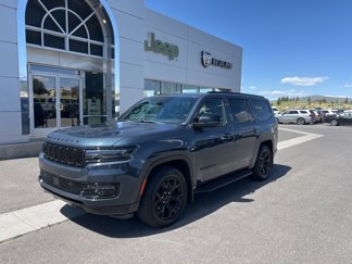 Used 2023 Jeep Wagoneer Series II w/ Flexible Seating Group image 1